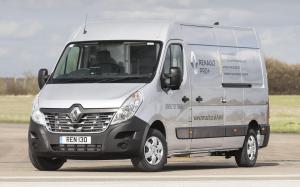 Renault Master Parcel Van 2018 года (UK)